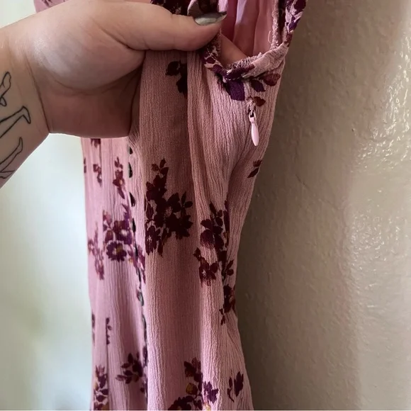 Lulus | Amaryllis Mauve Pink Floral Print Button Front Mini Dress - Picture 5 of 8